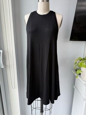 Aritzia Wilfred Black Sleeveless Midi Dress
